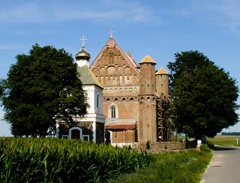 Церковь-крепость в Сынковичах