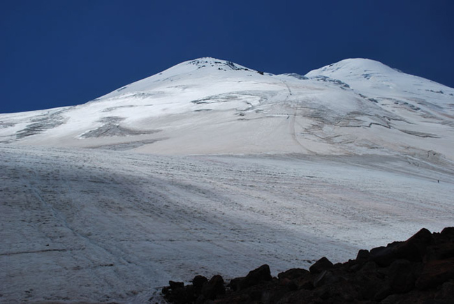 Эльбрус с севера: путь подъема на Восточную вершину