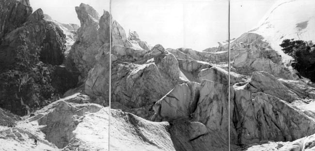 Левая (основная) ветвь ледника Арча-тор (прохождение крутого участка)